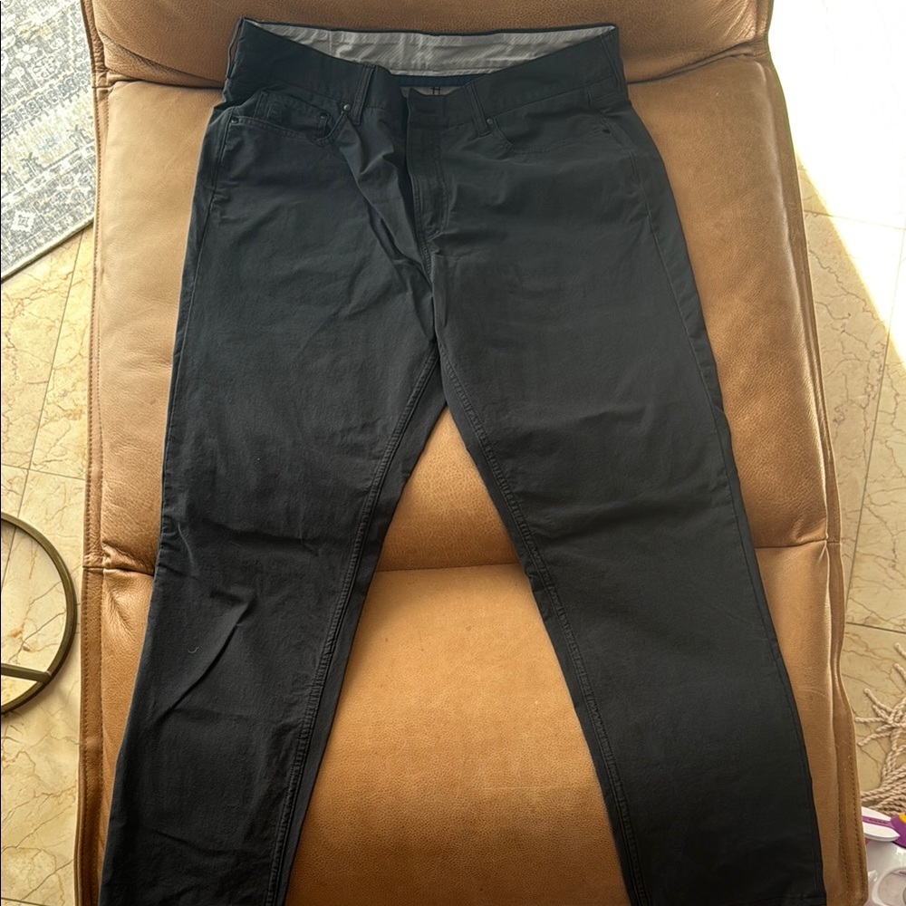 Vineyard Vines Black OTG Men's Pants